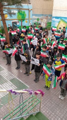 مراسم زنگ آغاز انقلاب وبرگزاری نمایشگاه نقاشی وجشن پیروزی انقلاب اسلامی